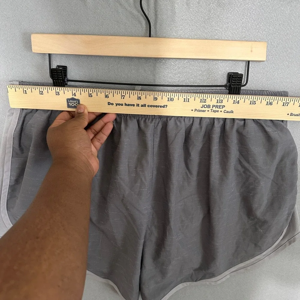 Nike Dri-FIT Tempo Running Shorts Gray Heathered Plus Size‎ 1X Athletic Gym